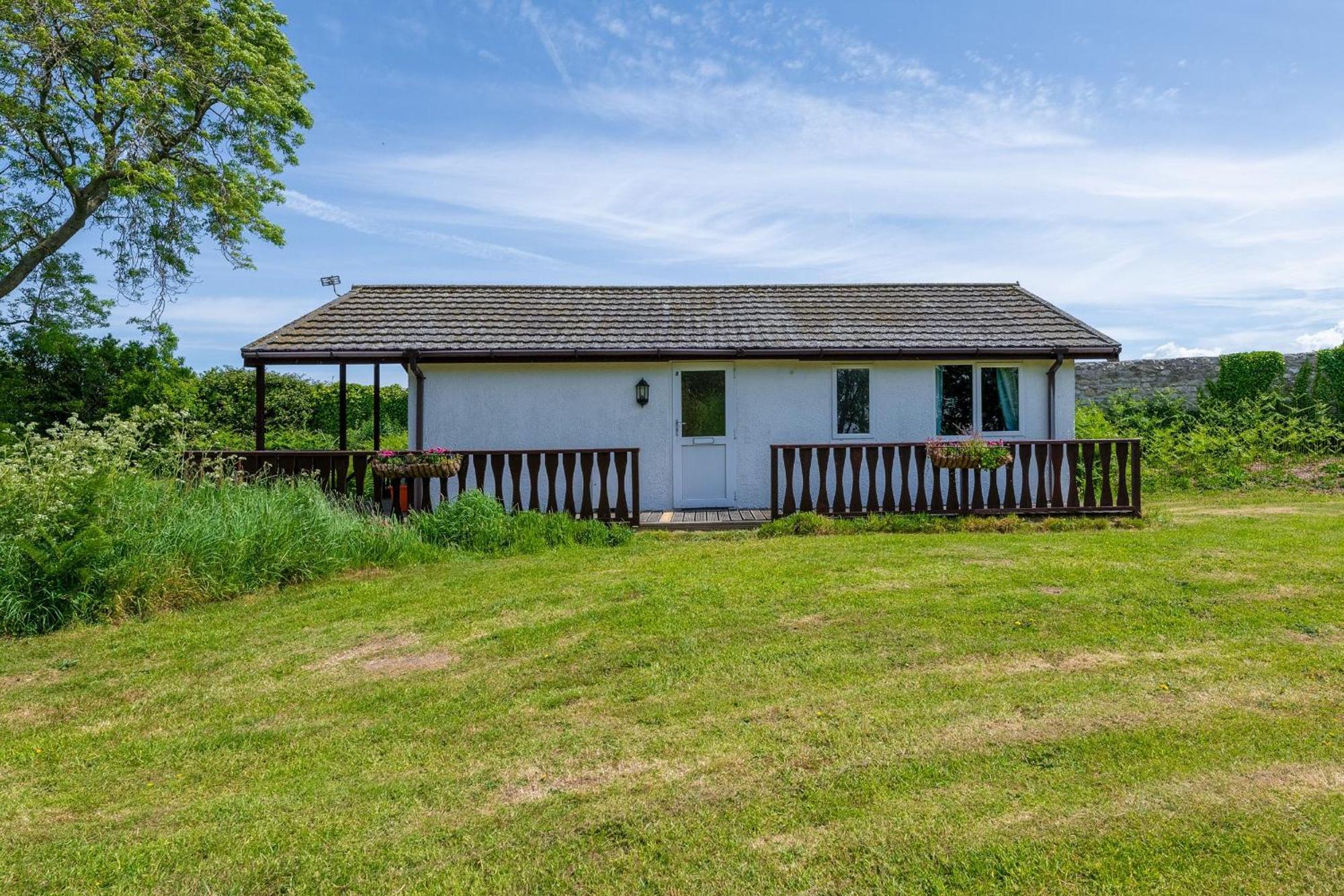 Dinmor Villa Penmon Exterior photo